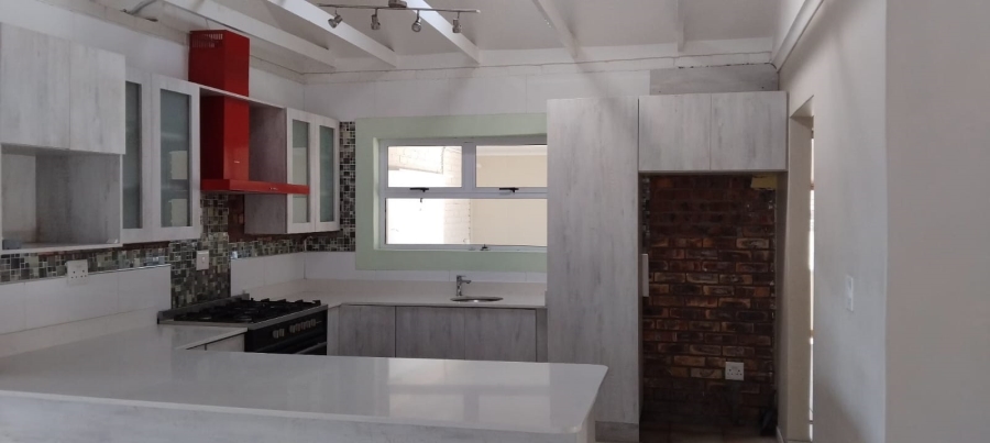 To Let 3 Bedroom Property for Rent in Jagtershof Western Cape